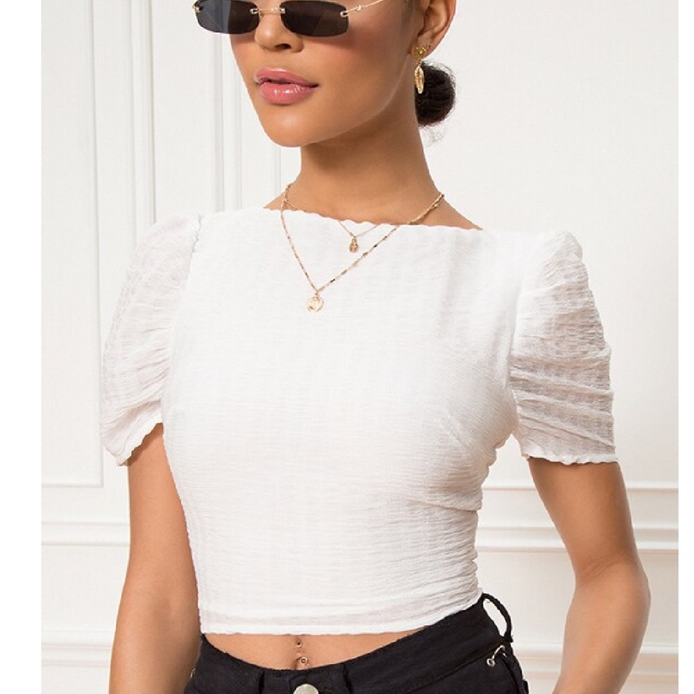 NEW: Revolve x Superdown white puff sleeve crop with zipped back